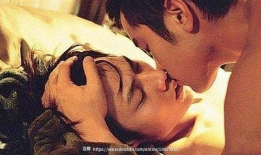 男男亲吻视频,揭秘男男亲吻视频背后的故事